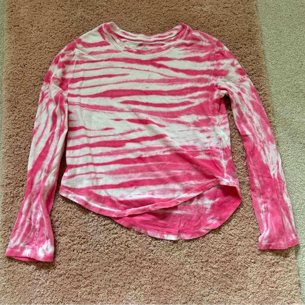 Kid’s tops bundle - Picture 8 of 10